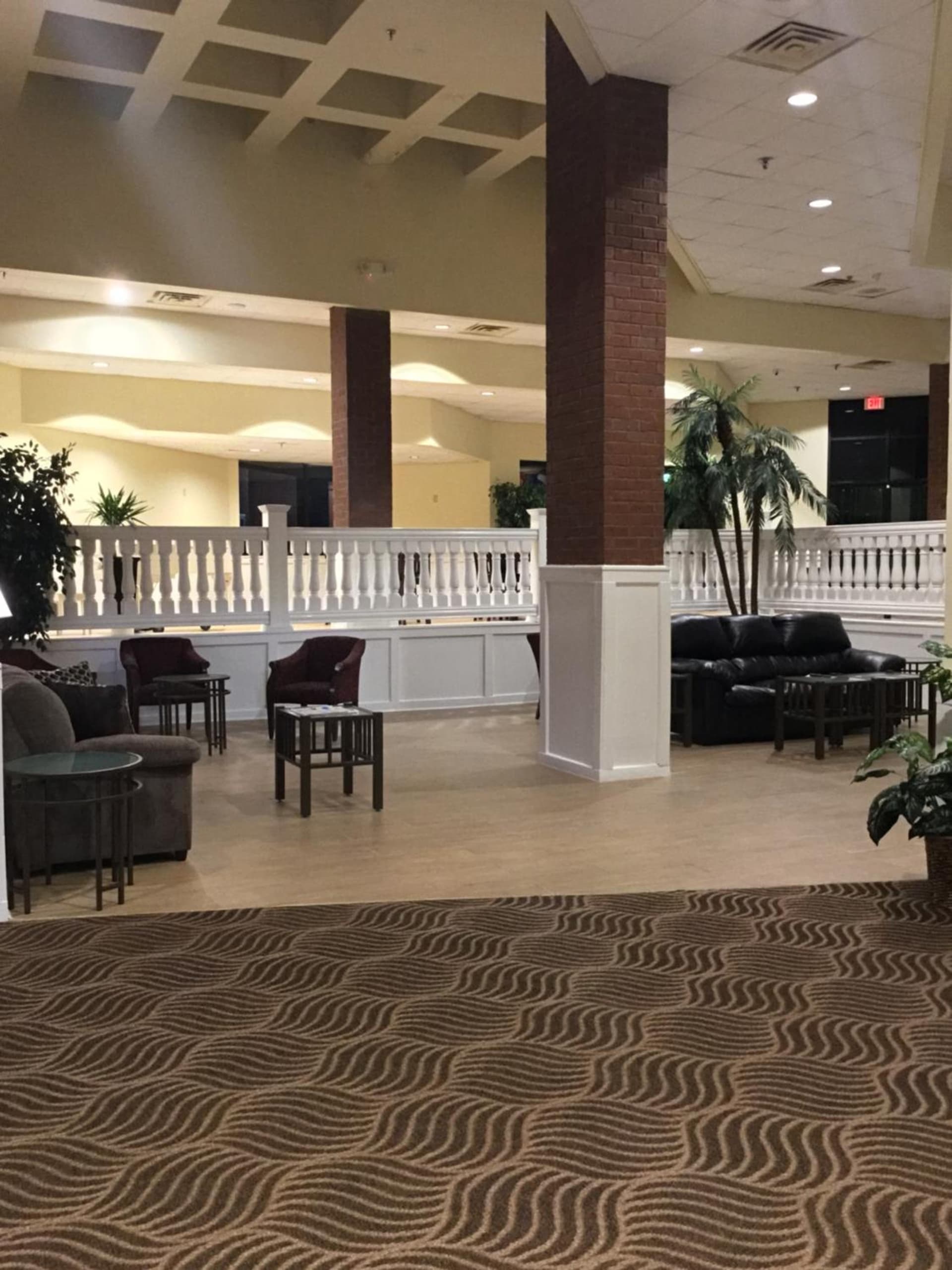 Days Inn & Suites by Wyndham Tallahassee Conf Center I-10 gallery photo in Tallahassee, FL — image 36