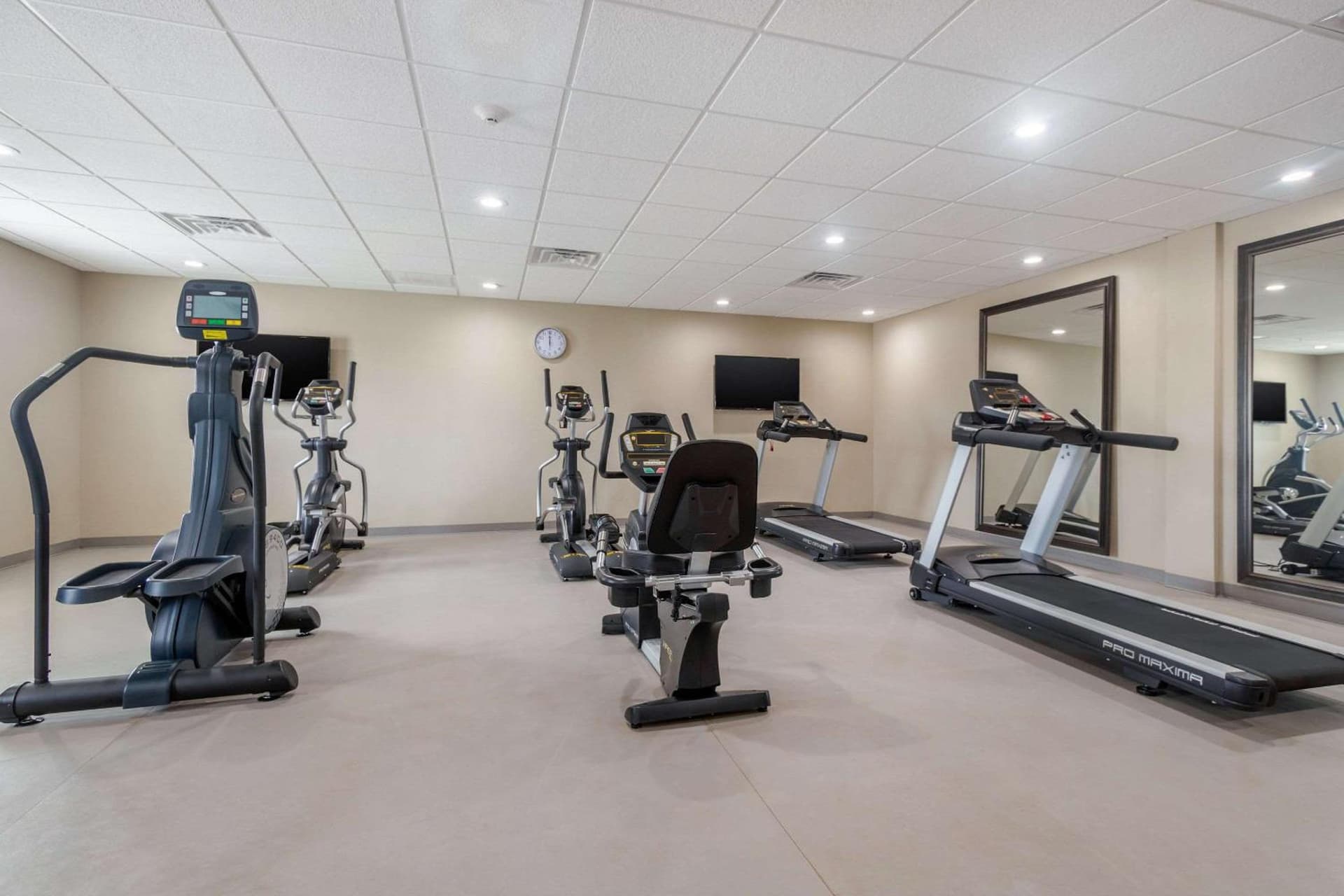 MainStay Suites Bricktown - near Medical Center property views in Oklahoma City, OK — gallery photo 3