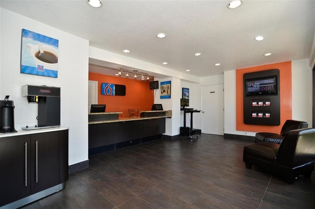 Motel 6-Fairfield, CA - Napa Valley gallery photo in Fairfield, CA — image 23