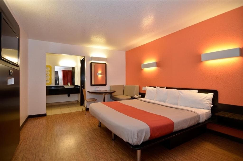 Motel 6-Fairfield, CA - Napa Valley gallery photo in Fairfield, CA — image 29