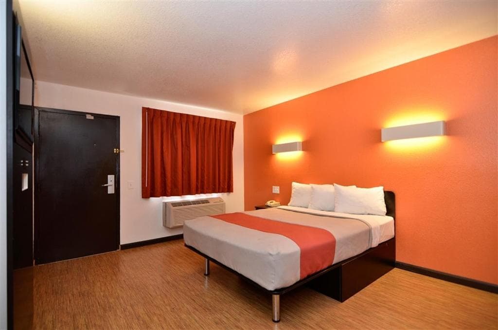 Motel 6-Fairfield, CA - Napa Valley gallery photo in Fairfield, CA — image 30