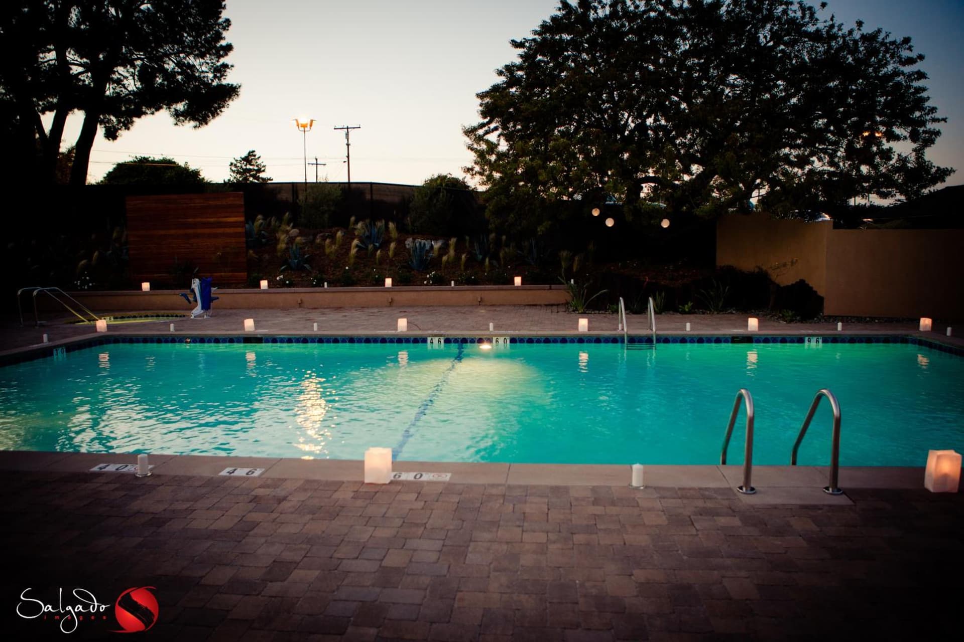 Carlton Oaks Lodge, an Ascend Collection Hotel interior in Santee, CA — gallery photo 2