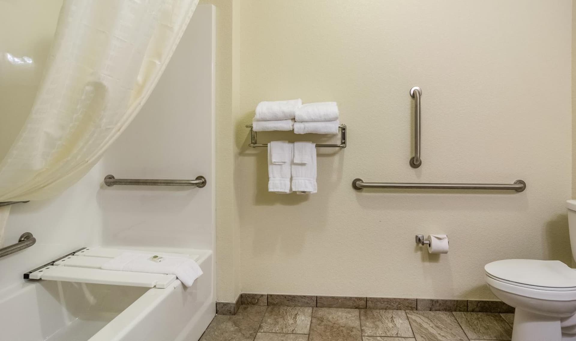 Cobblestone Hotel & Suites - Gering/Scottsbluff property views in Gering, NE — gallery photo 3
