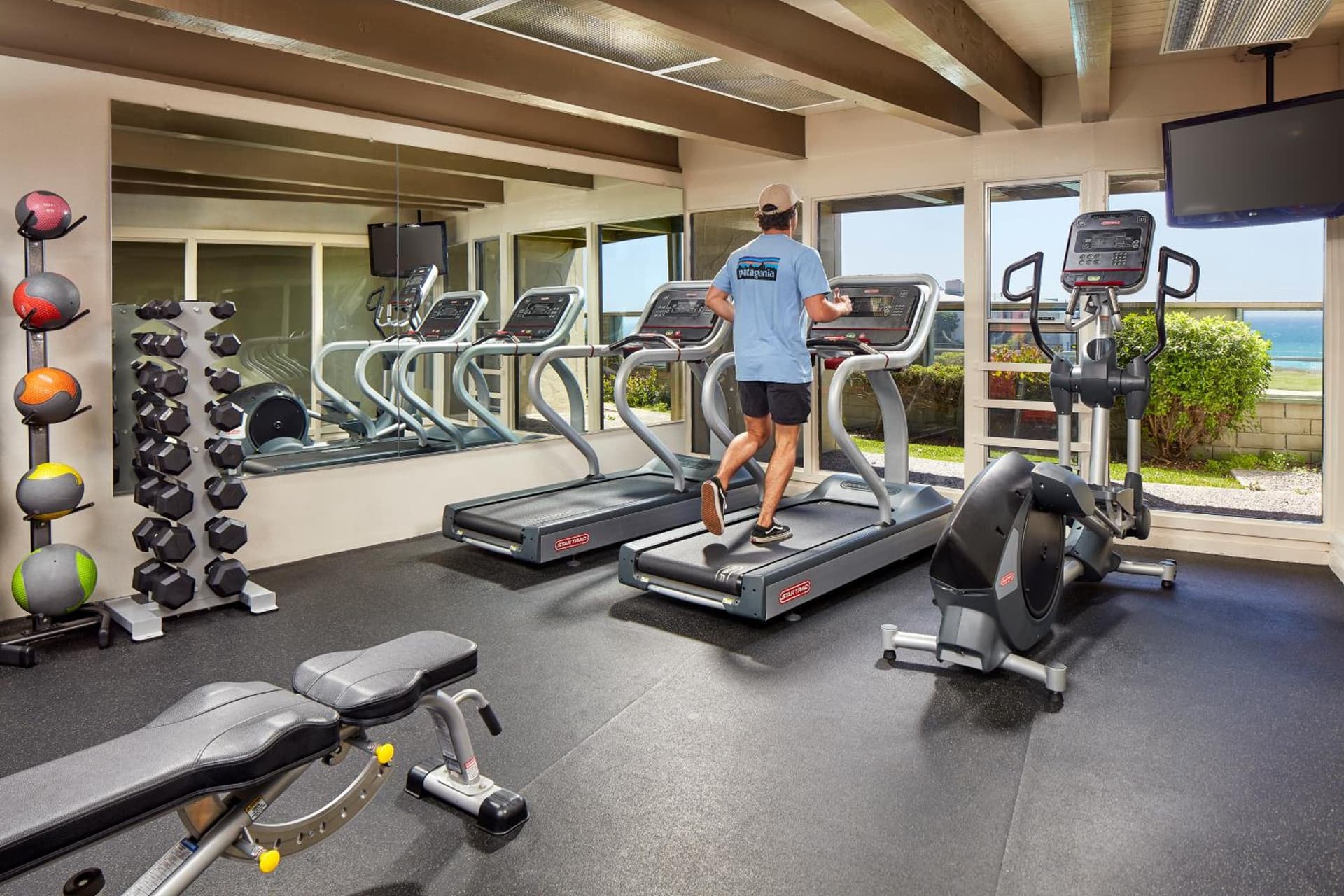 Cavalier Oceanfront Resort gallery photo in San Simeon, CA — image 15
