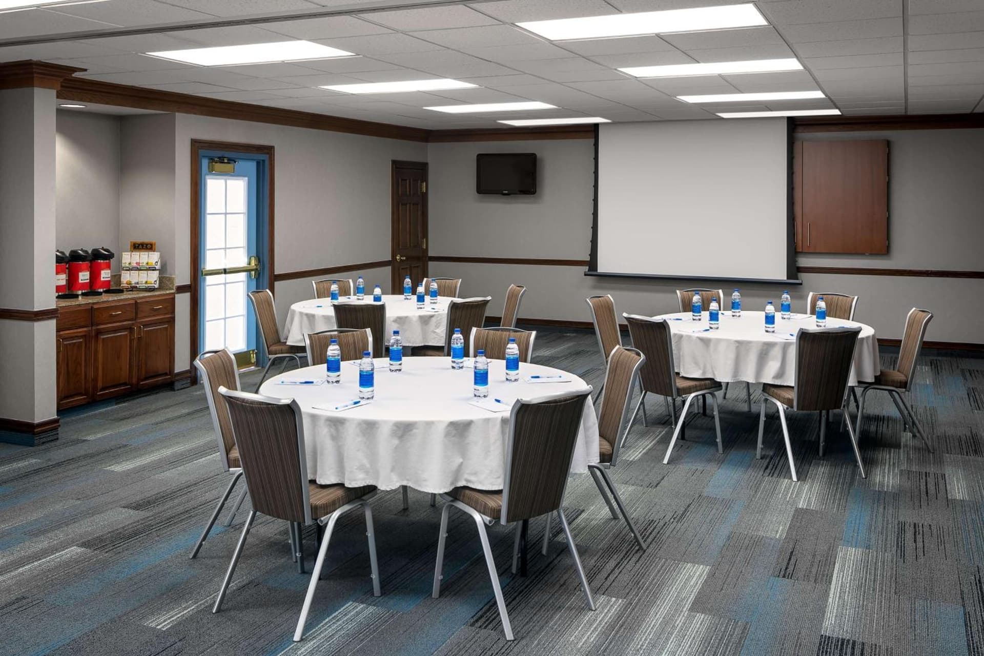 Hyatt House Scottsdale Old Town gallery photo in Scottsdale, AZ — image 72