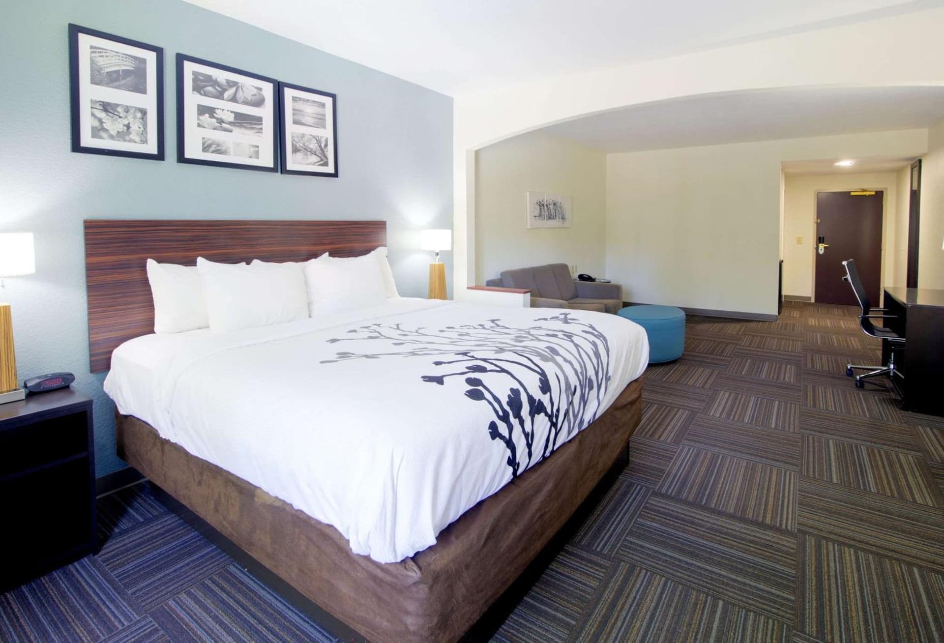 Sleep Inn & Suites Chesapeake - Portsmouth property views in Chesapeake, VA — gallery photo 3