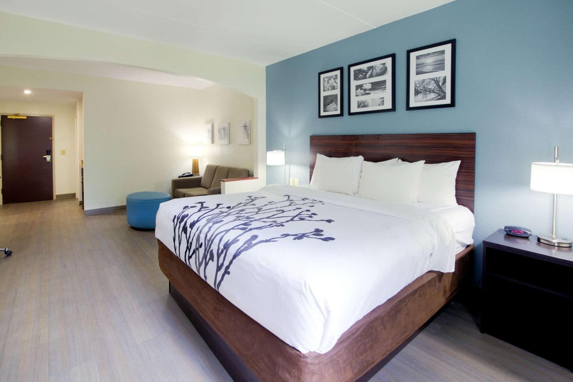 Sleep Inn & Suites Chesapeake - Portsmouth gallery photo in Chesapeake, VA — image 7