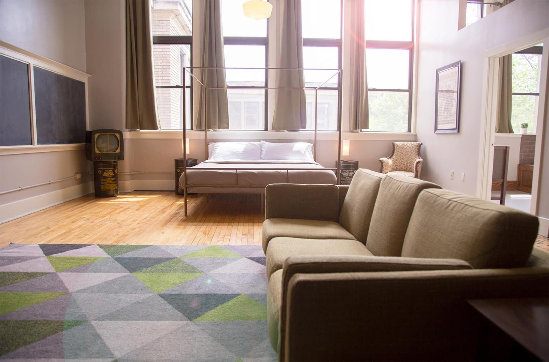 School 31 Lofts gallery photo in Rochester, NY — image 193