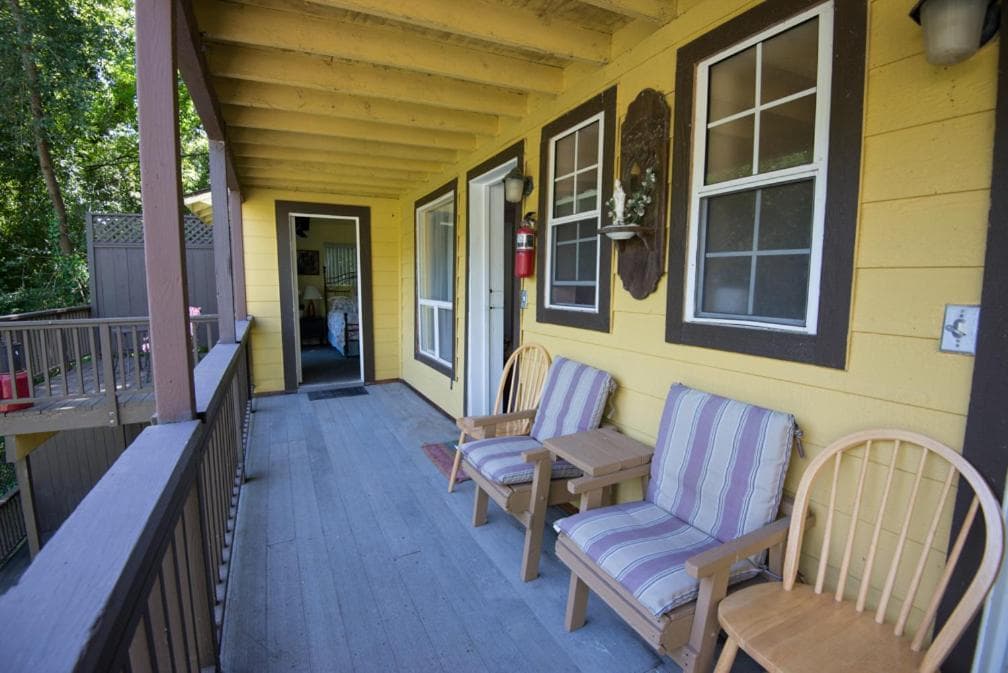 River View Garden Resort interior in Monte Rio, CA — gallery photo 2