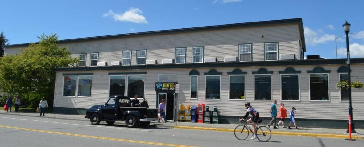 Valley Hotel & 24/7 Open Cafe featured exterior or lobby in Palmer, AK — similar hotel