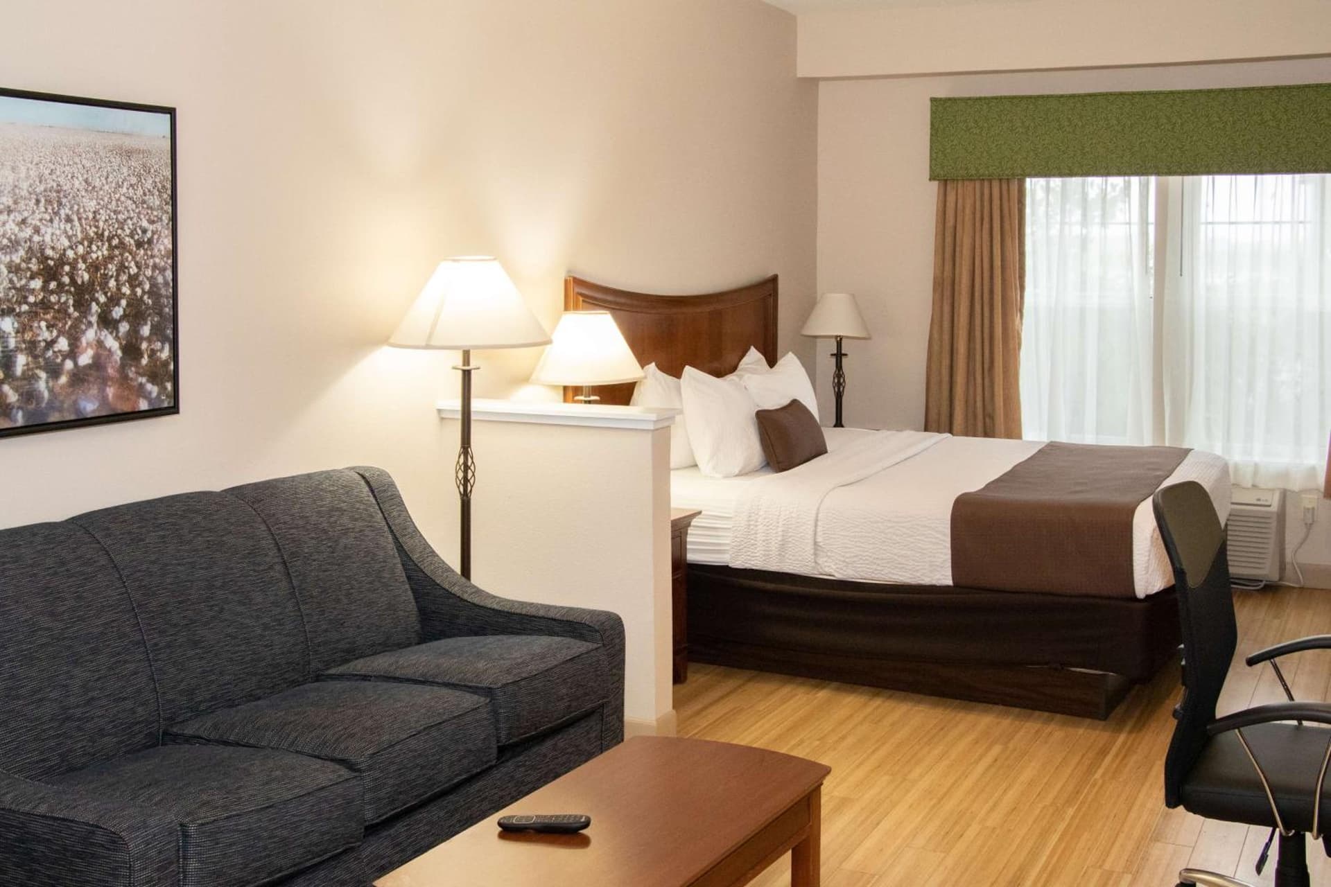 Best Western I-5 Inn & Suites gallery photo in Lodi, CA — image 4