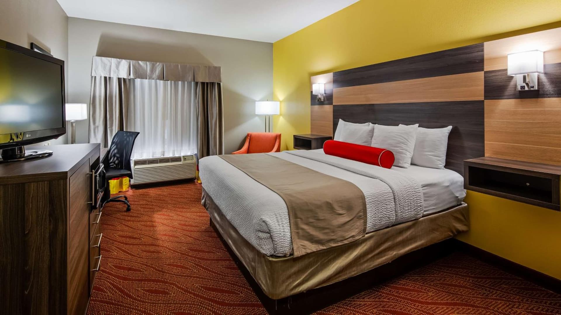 Best Western Plus Midwest City Inn & Suites property views in Midwest City, OK — gallery photo 3