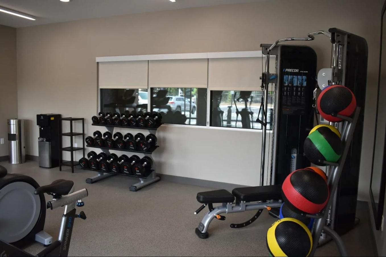 La Quinta Inn & Suites by Wyndham San Bernardino gallery photo in San Bernardino, CA — image 25