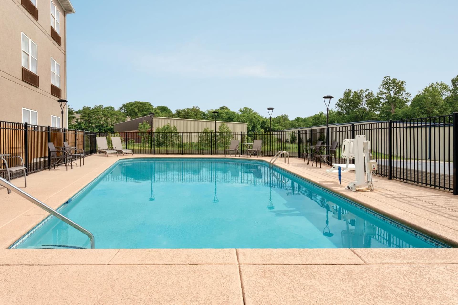 Country Inn & Suites by Radisson, Nashville Airport East, TN gallery photo in Nashville, TN — image 14