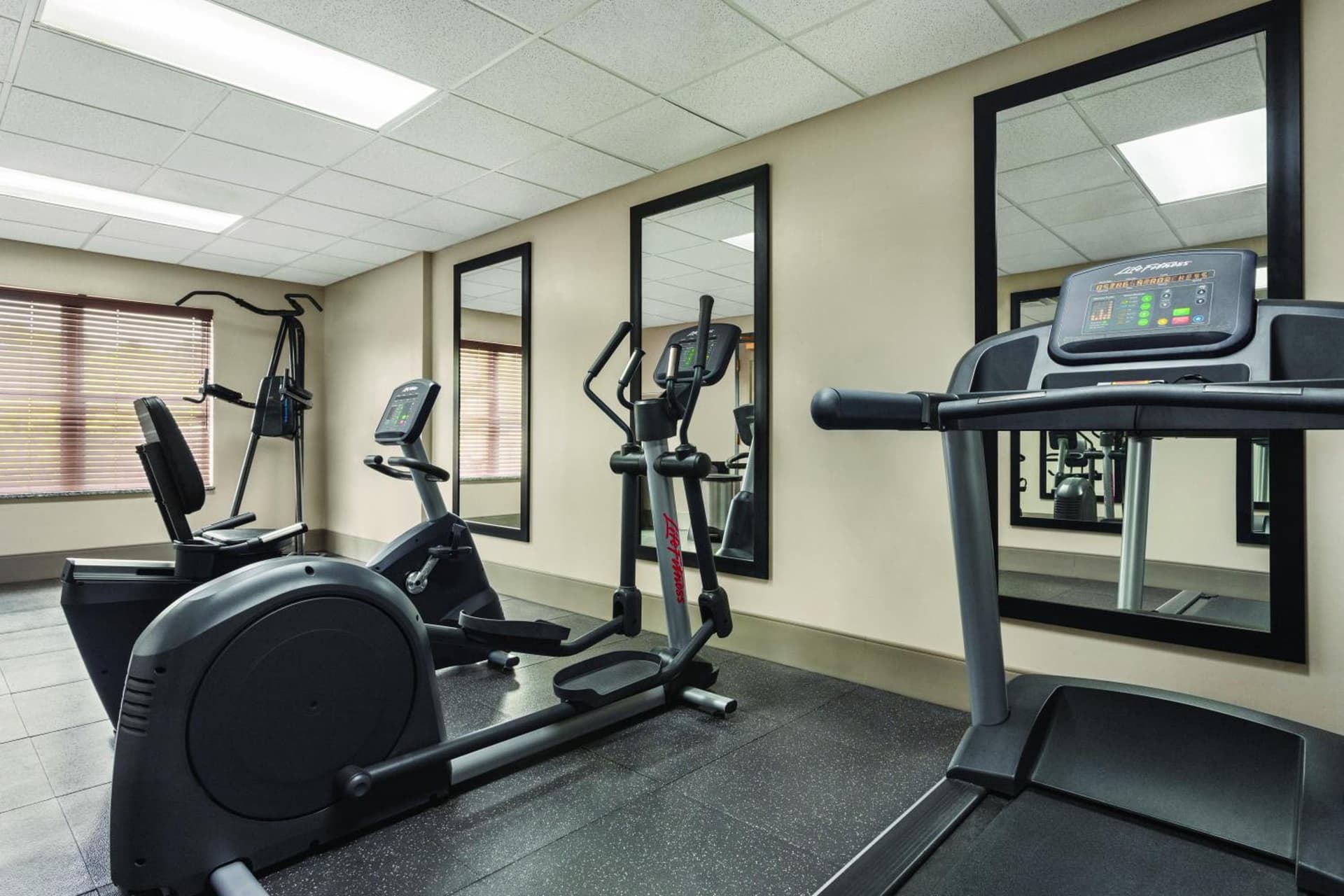 Country Inn & Suites by Radisson, Nashville Airport East, TN gallery photo in Nashville, TN — image 49