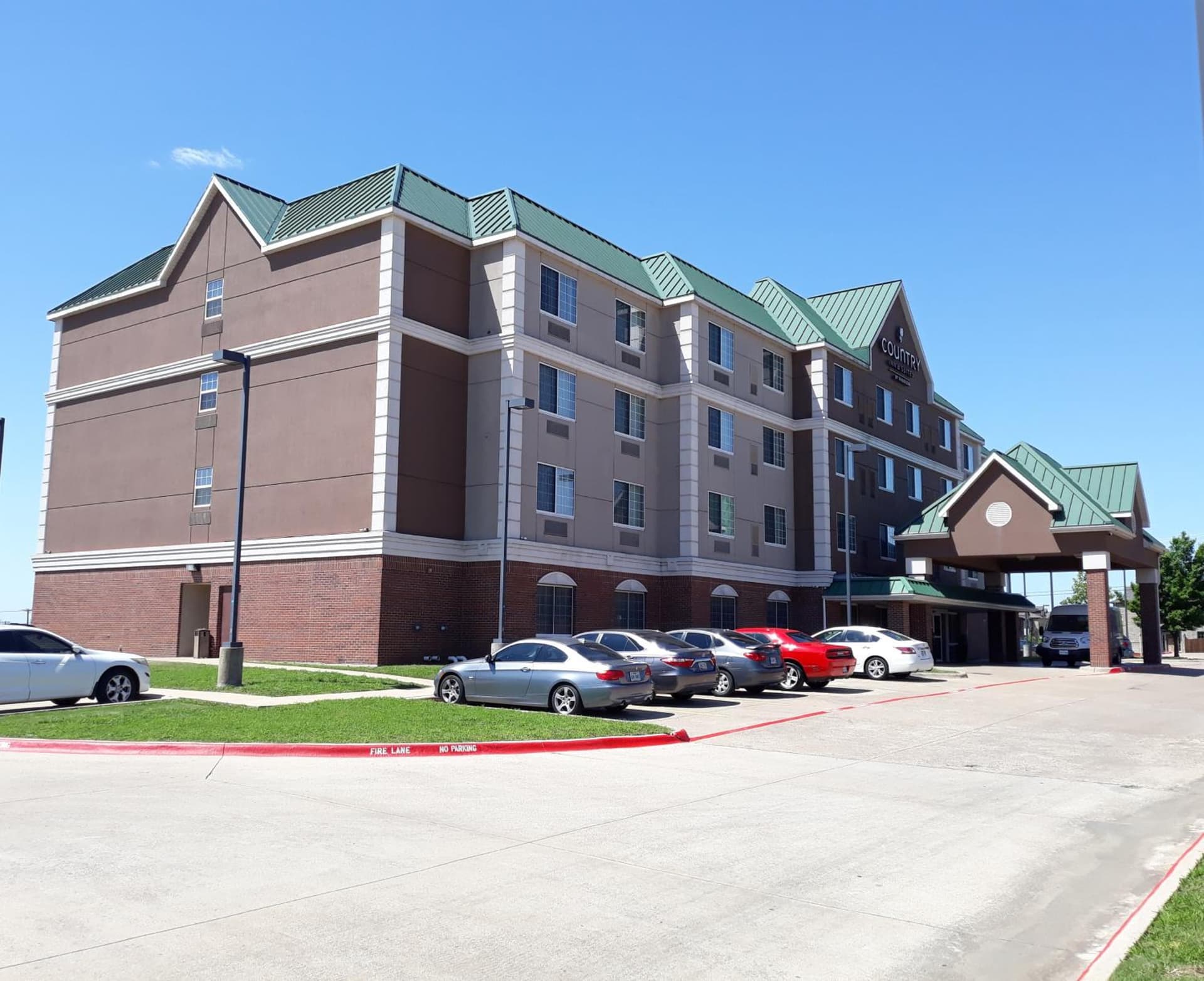 Country Inn & Suites by Radisson, DFW Airport South, TX gallery photo in Irving, TX — image 8