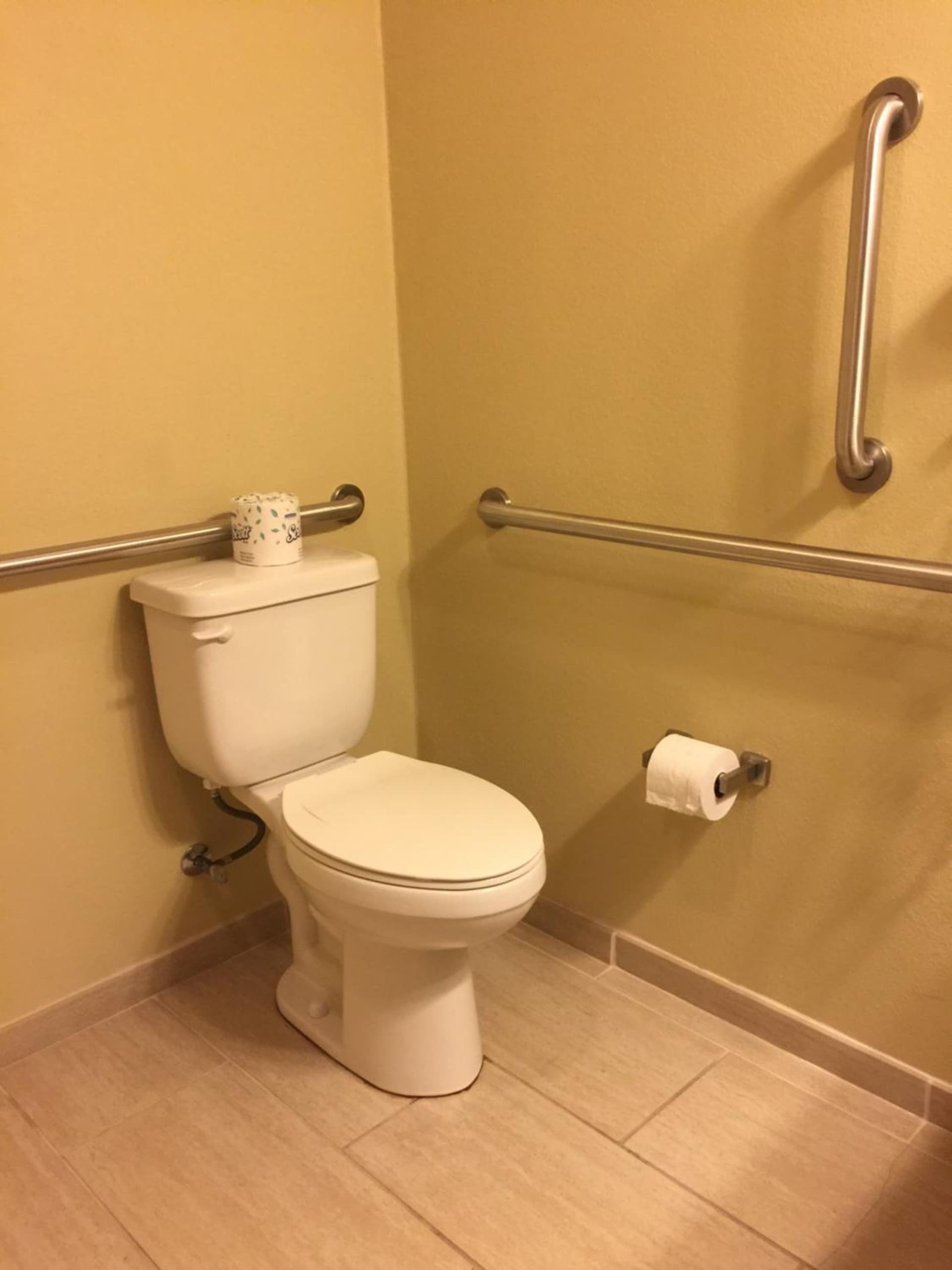 Cobblestone Inn & Suites - Waverly gallery photo in Waverly, IA — image 25