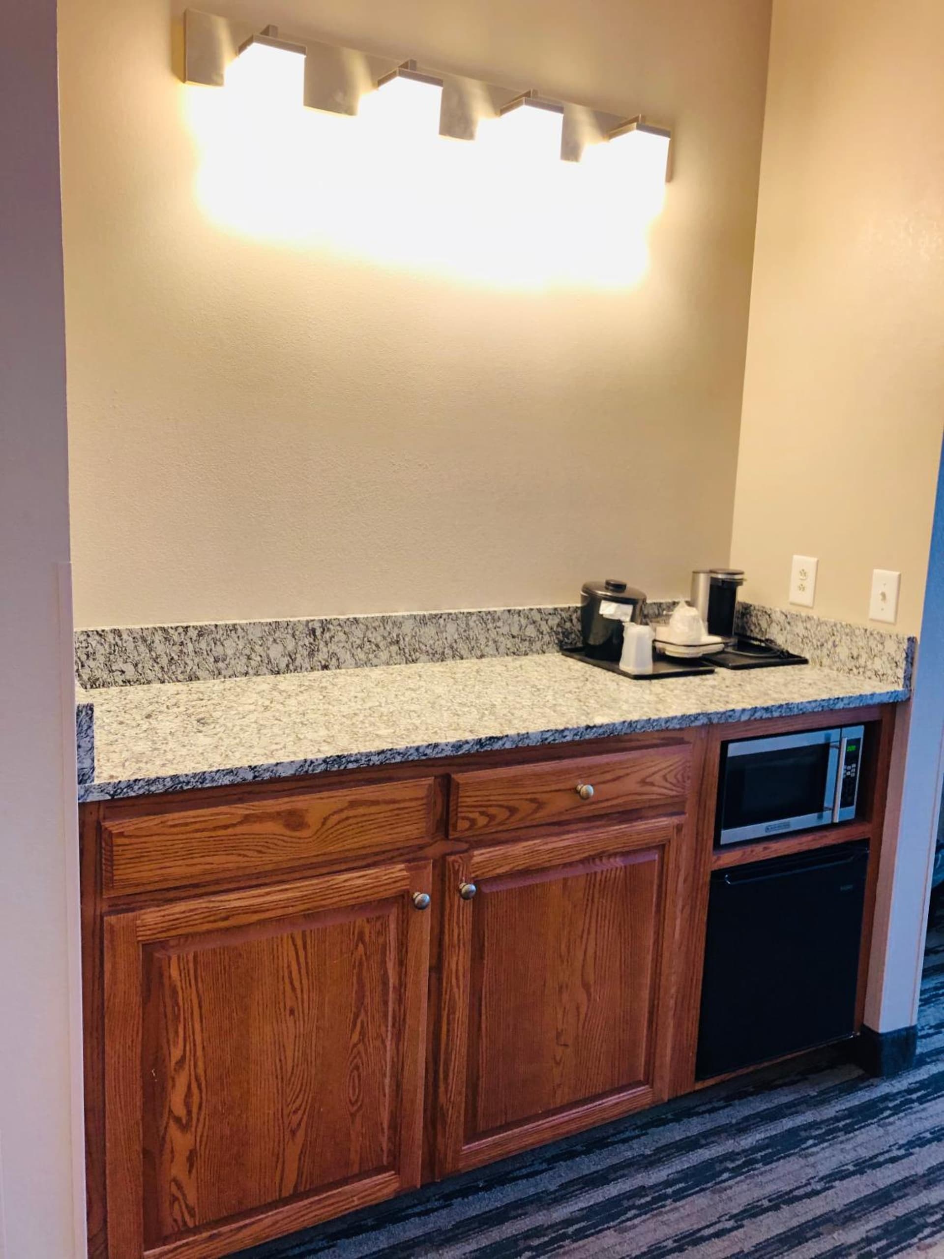 Country Inn & Suites by Radisson, Nashville Airport East, TN gallery photo in Nashville, TN — image 30