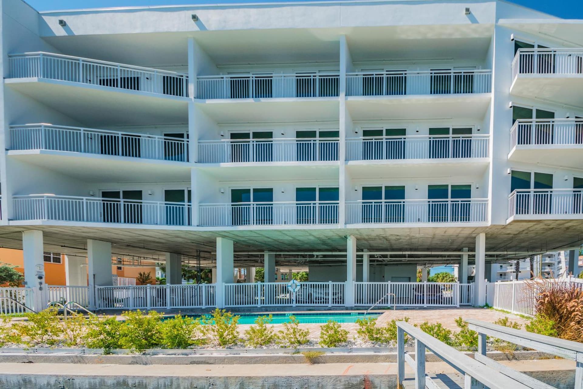 Provident Oceana Beachfront Suites gallery photo in St Pete Beach, FL — image 11