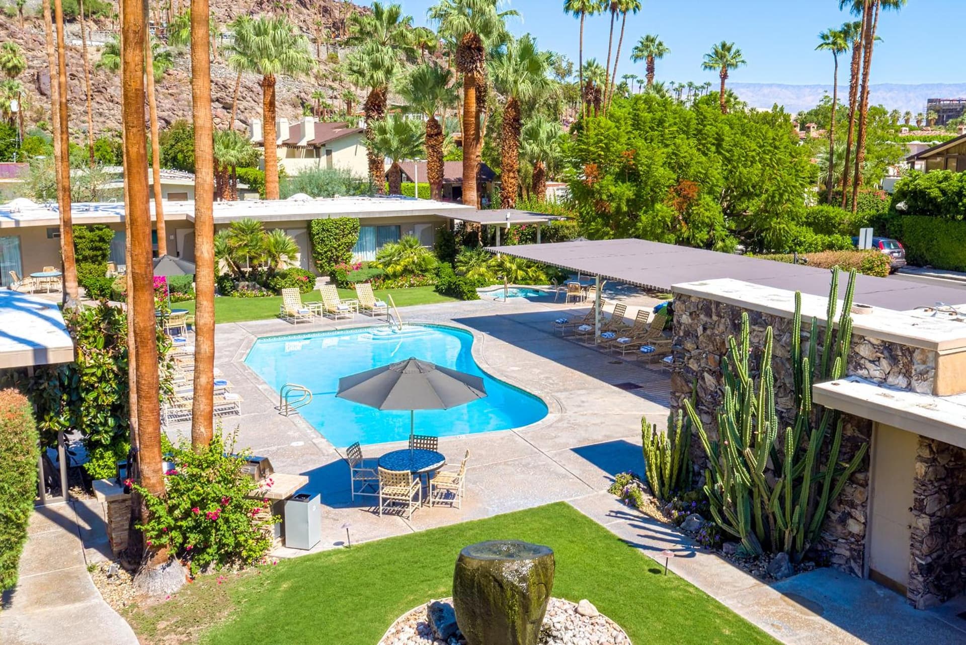 Desert Hills - 21 and Over - A Town & Desert Boutique Hotel interior in Palm Springs, CA — gallery photo 2