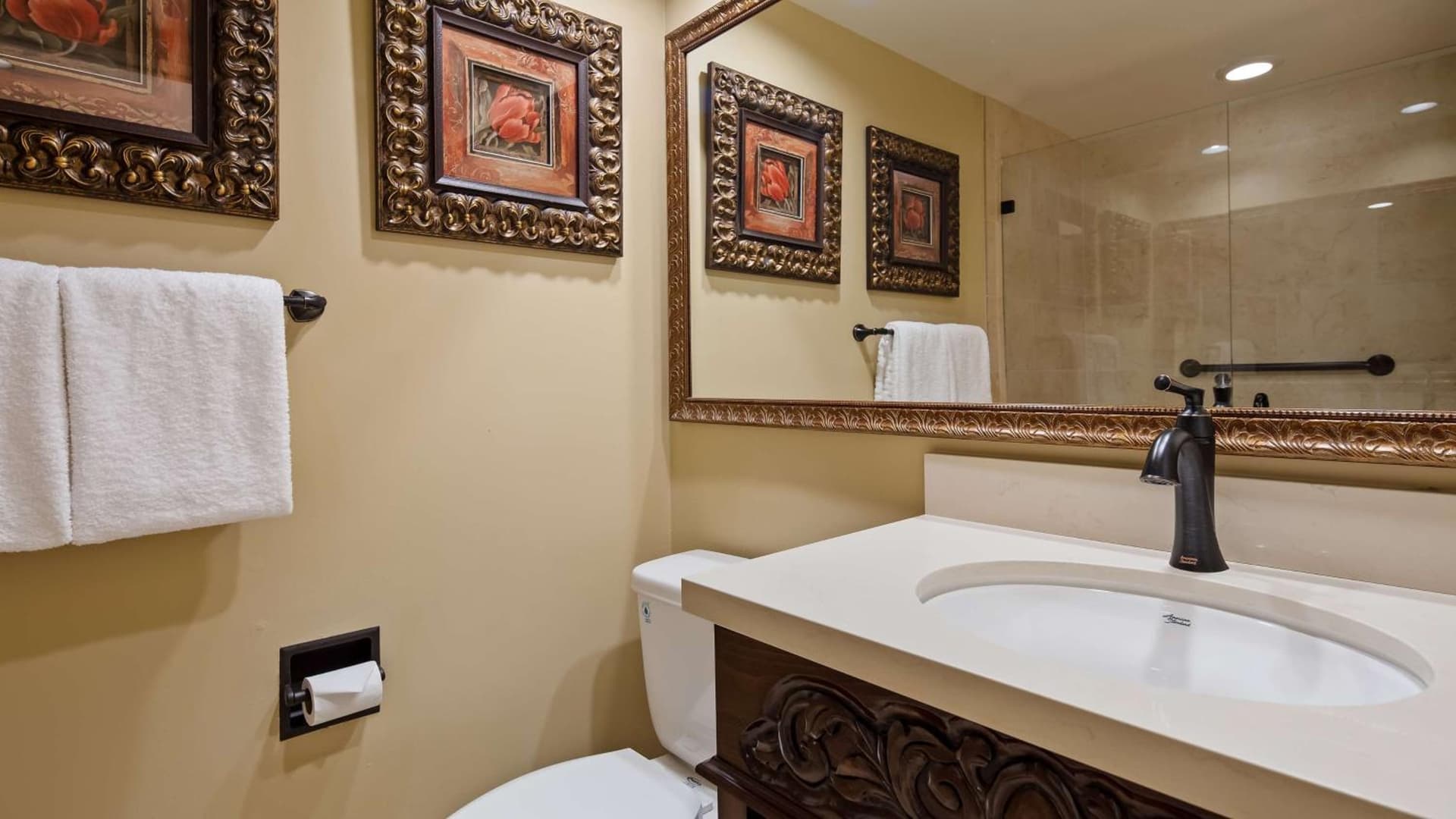 Victorian Inn gallery photo in Monterey, CA — image 28