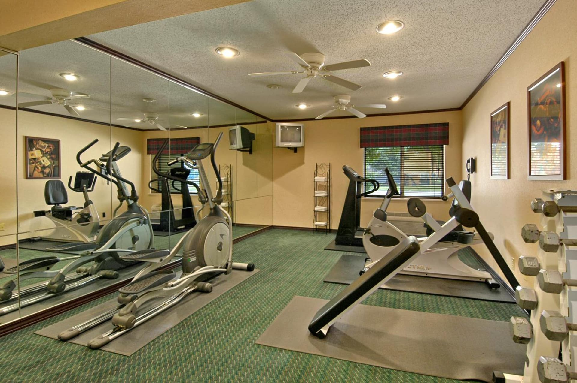 Sleep Inn Champaign North - Urbana interior in Champaign, IL — gallery photo 2