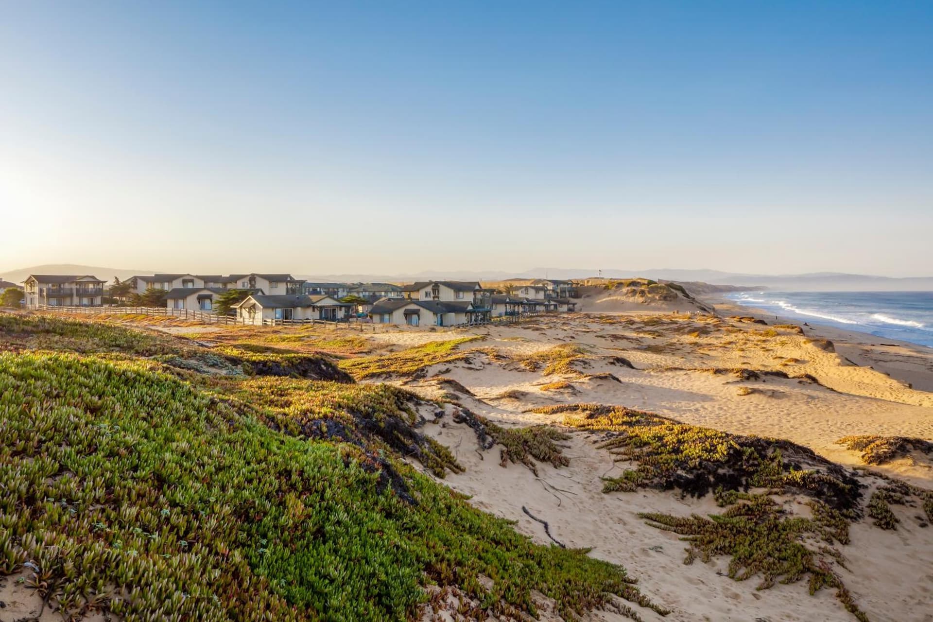 Sanctuary Beach Resort gallery photo in Marina, CA — image 51