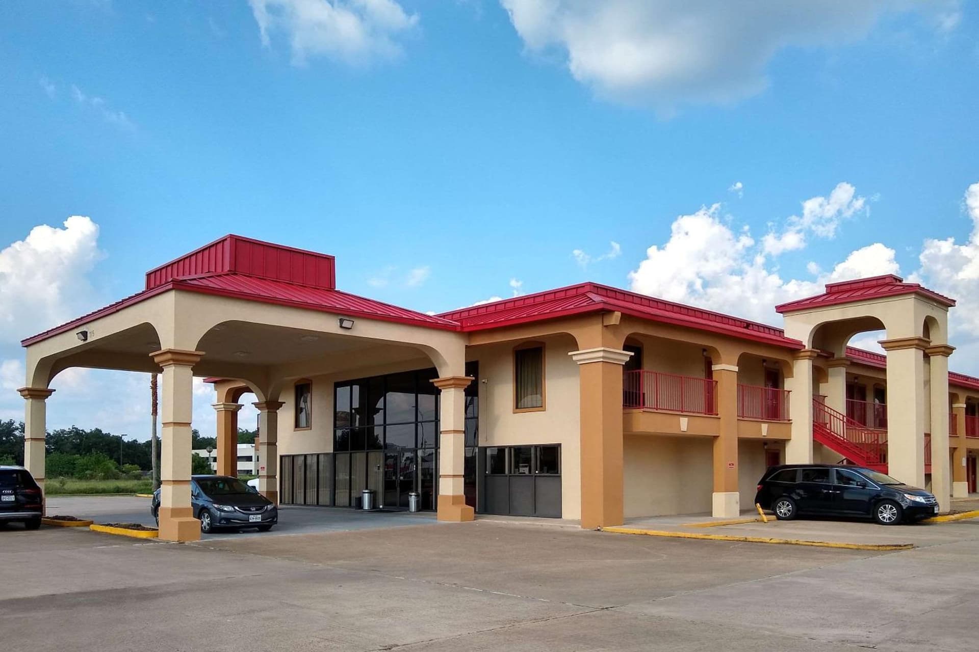 Econo Lodge Inn & Suites West - Energy Corridor featured exterior or lobby in Houston, TX — similar hotel