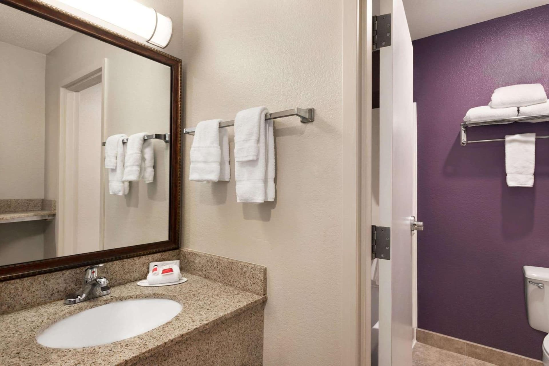 Baymont by Wyndham Springfield I-44 gallery photo in Springfield, MO — image 27
