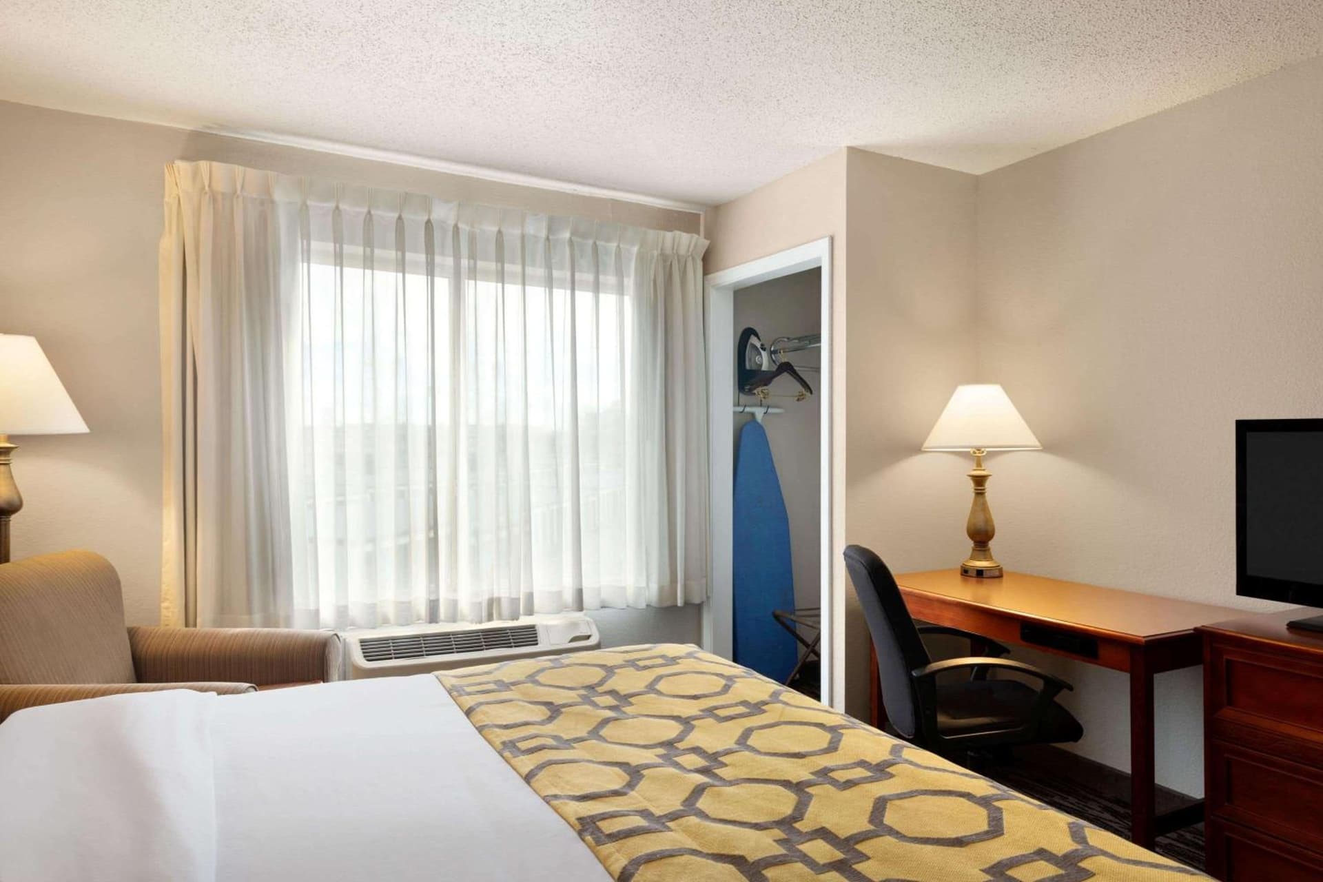 Baymont by Wyndham Springfield I-44 gallery photo in Springfield, MO — image 44