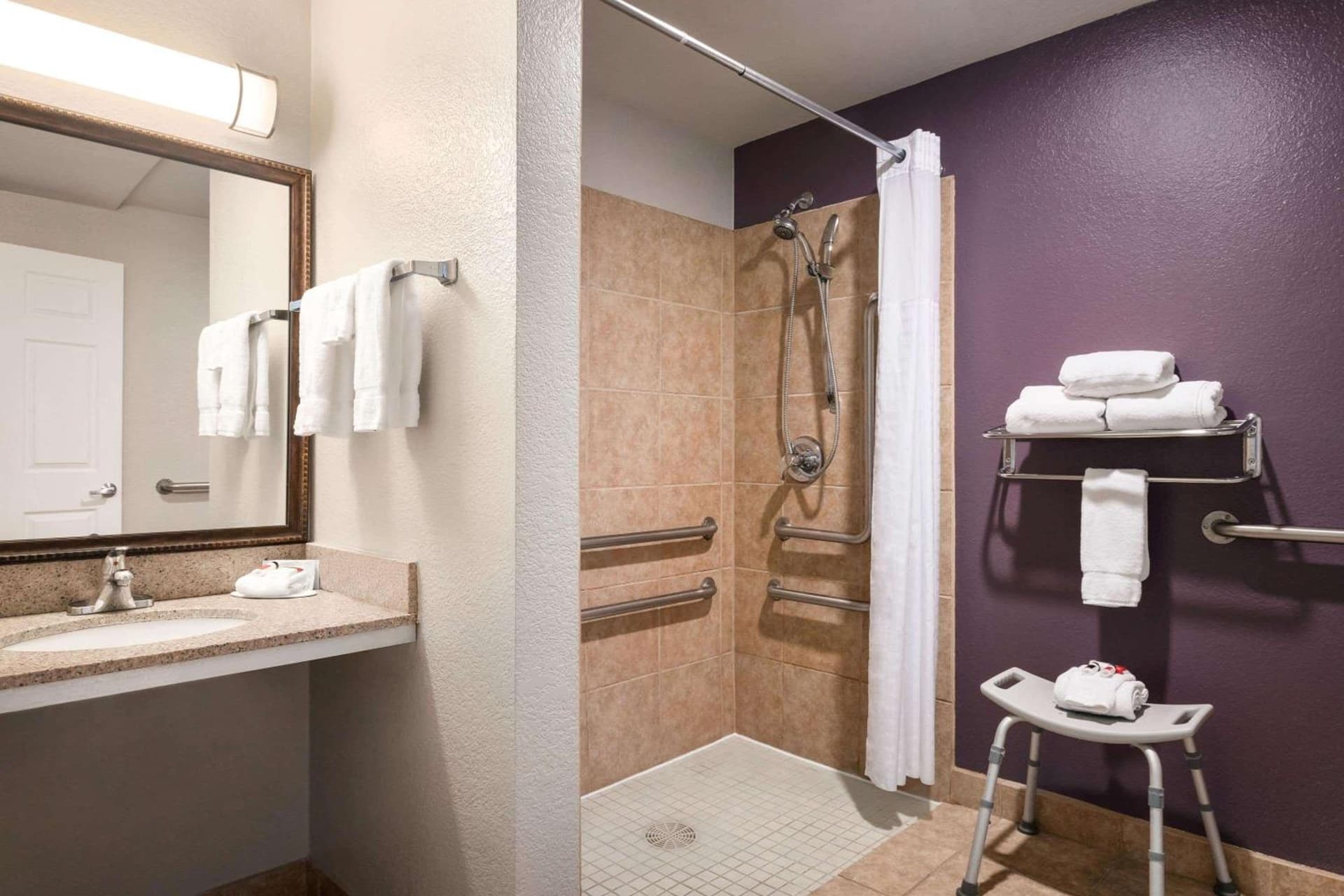 Baymont by Wyndham Springfield I-44 gallery photo in Springfield, MO — image 26