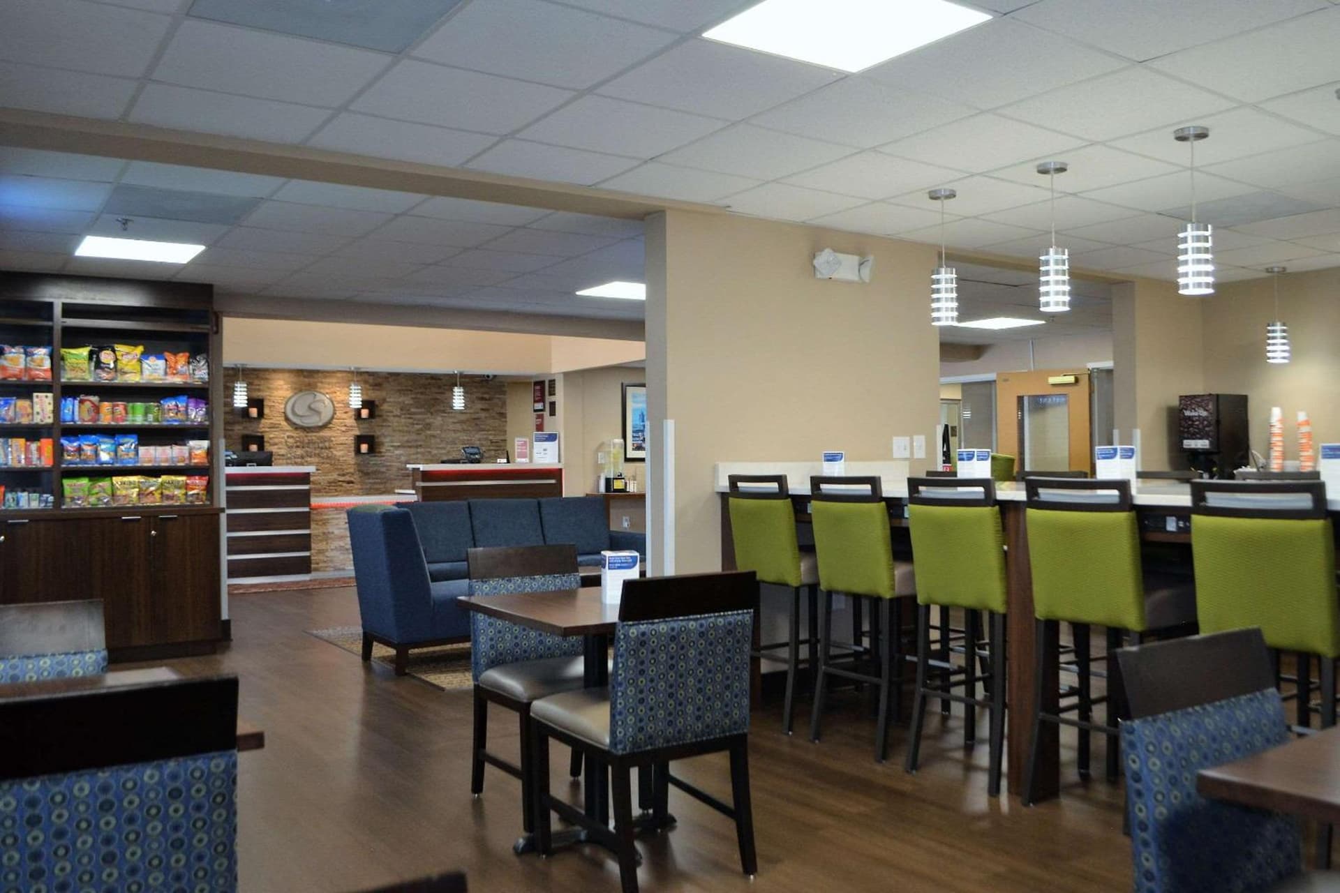 Comfort Suites Northside Hospital Gwinnett gallery photo in Lawrenceville, GA — image 11