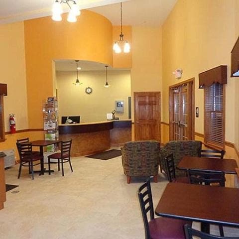Budget Inn Williamsport featured exterior or lobby in Williamsport, PA — similar hotel