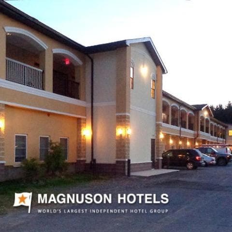 Budget Inn Williamsport interior in Williamsport, PA — gallery photo 2