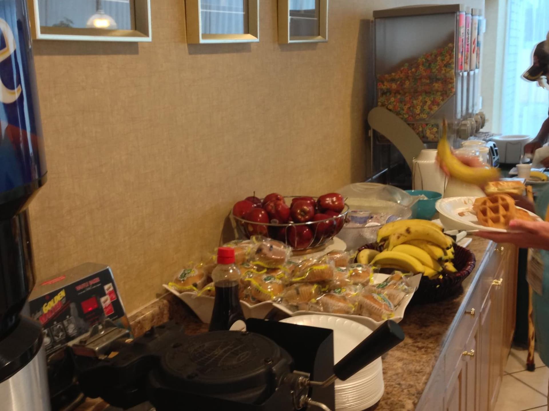 Ambassador Inn and Suites gallery photo in South Yarmouth, MA — image 21