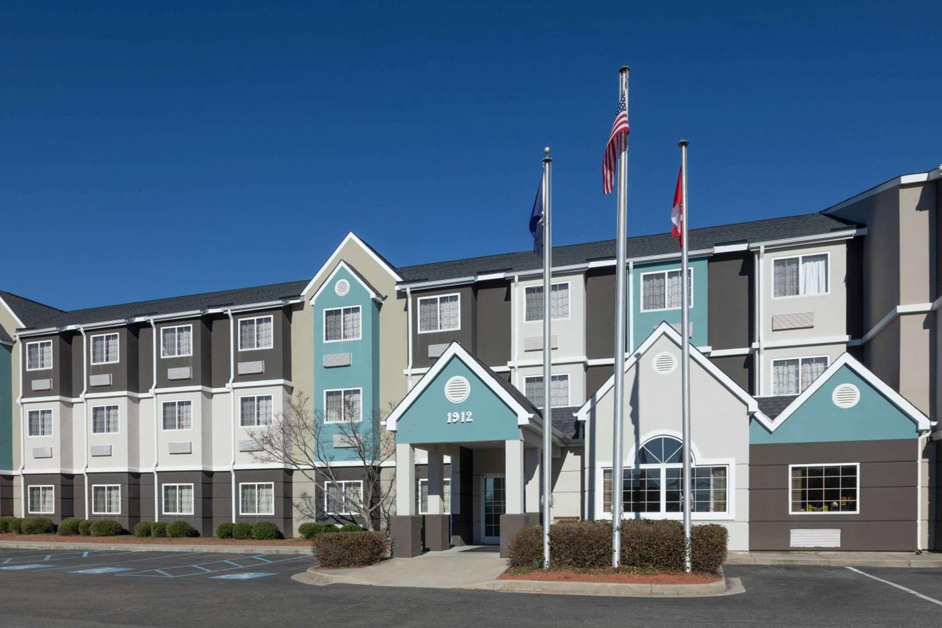 Microtel Inn & Suites by Wyndham Florence featured exterior or lobby in Florence, SC — similar hotel
