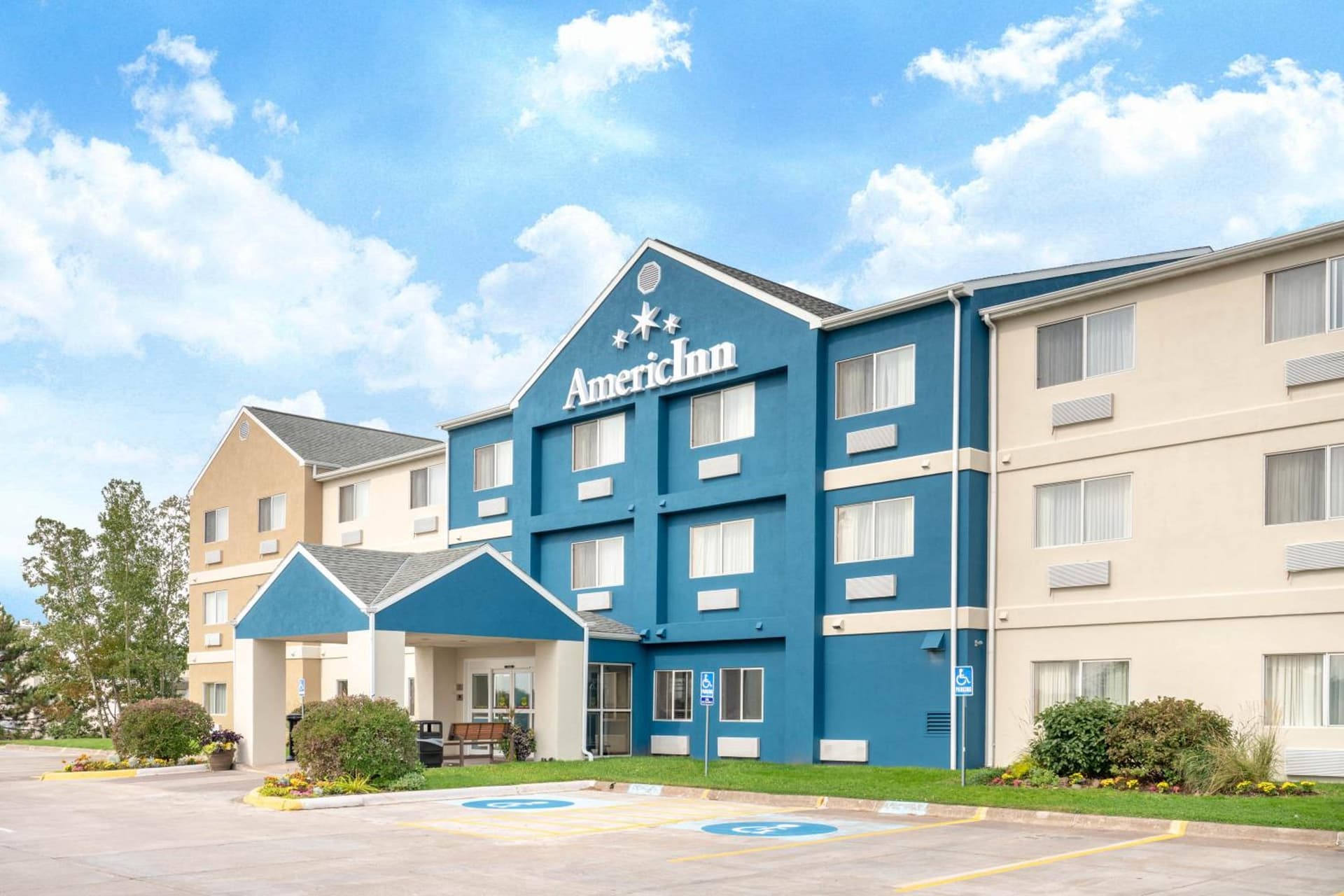 AmericInn by Wyndham Duluth gallery photo in Duluth, MN — image 21