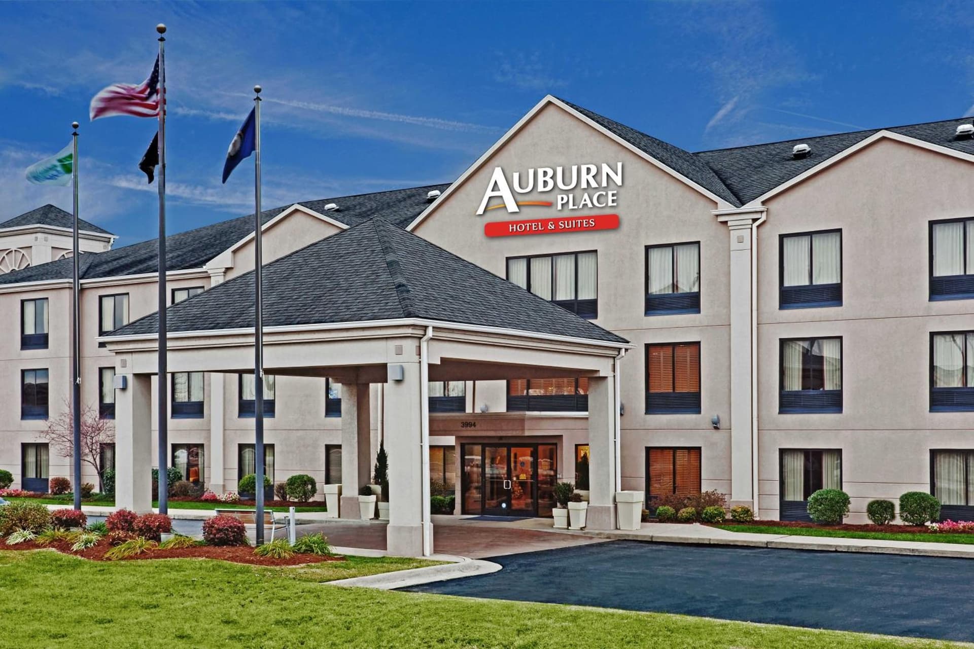 Spark by Hilton Paducah featured exterior or lobby in Paducah, KY — similar hotel