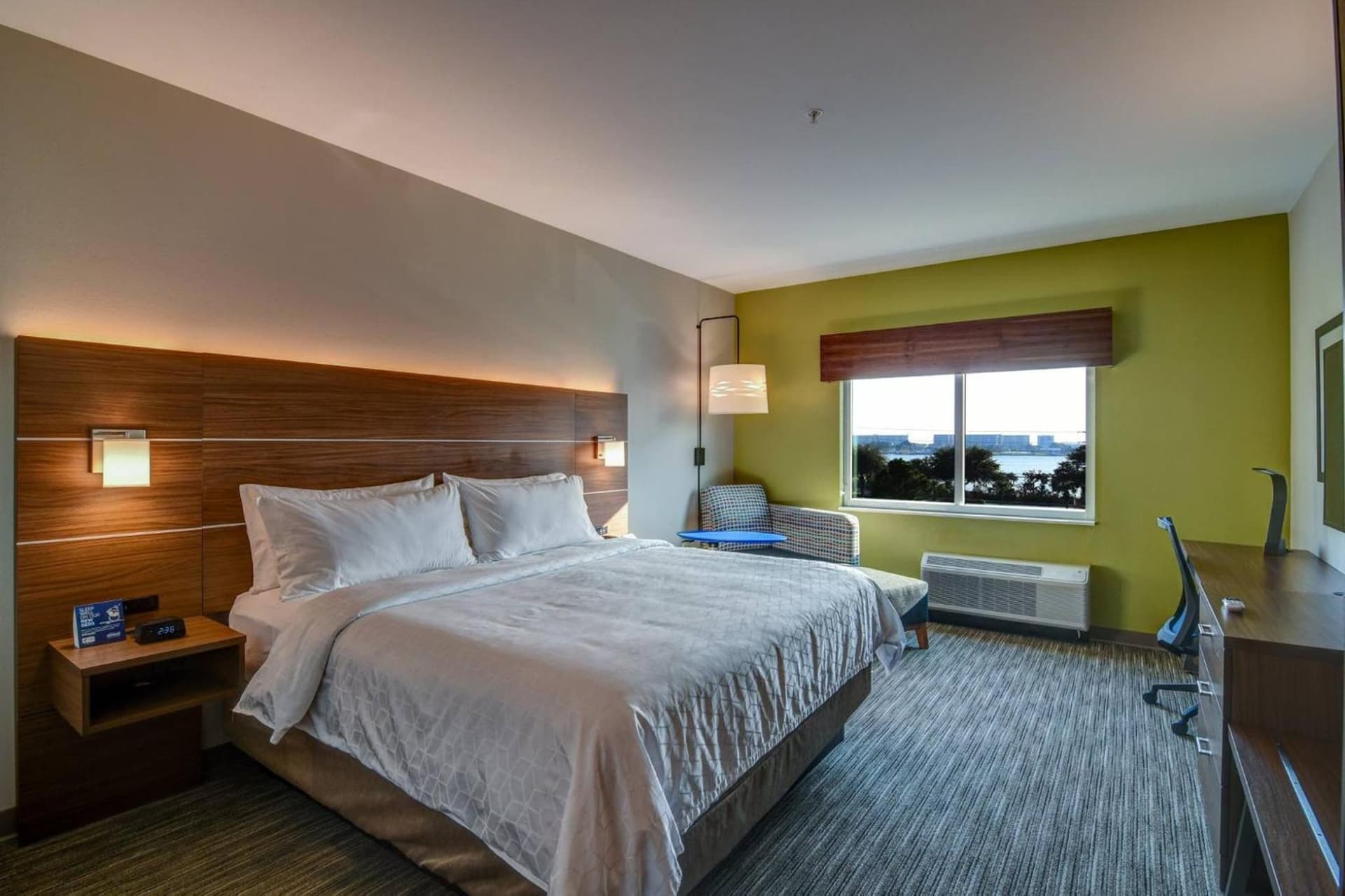 Holiday Inn Express - Fort Walton Beach Central by IHG interior in Fort Walton Beach, FL — gallery photo 2