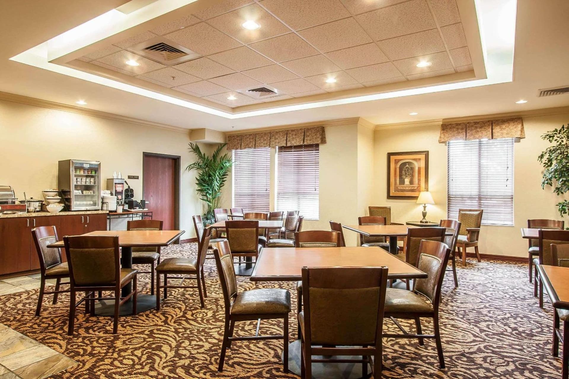 Comfort Inn & Suites McMinnville Wine Country gallery photo in McMinnville, OR — image 11