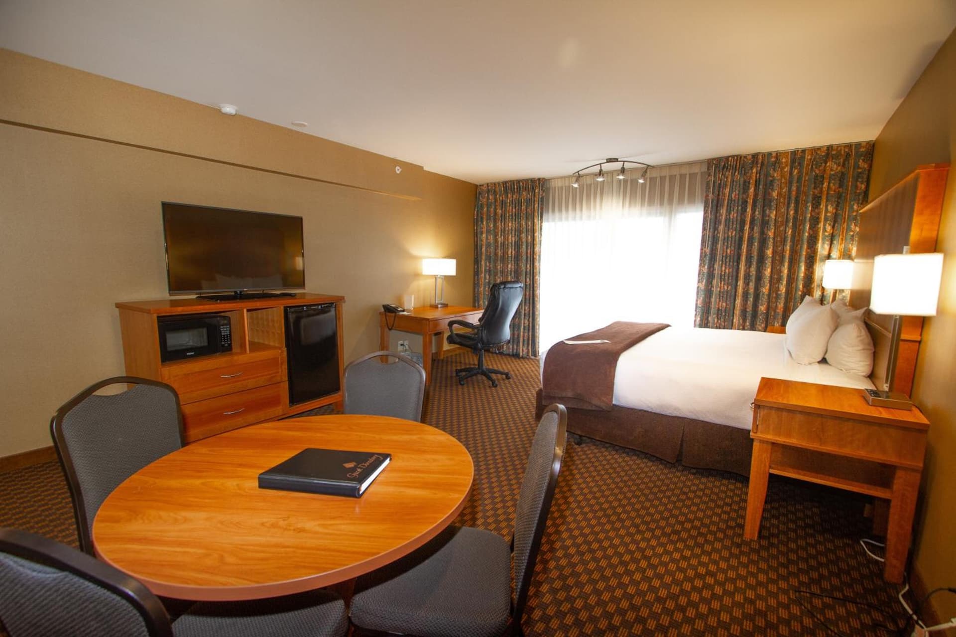 Mirabeau Park Hotel gallery photo in Spokane Valley, WA — image 80