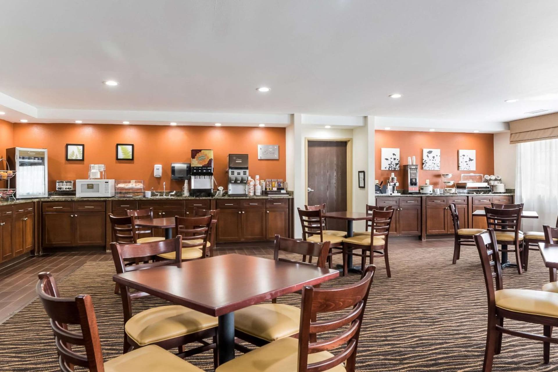 Sleep Inn & Suites North Liberty - Liberty City gallery photo in North Liberty, IA — image 33