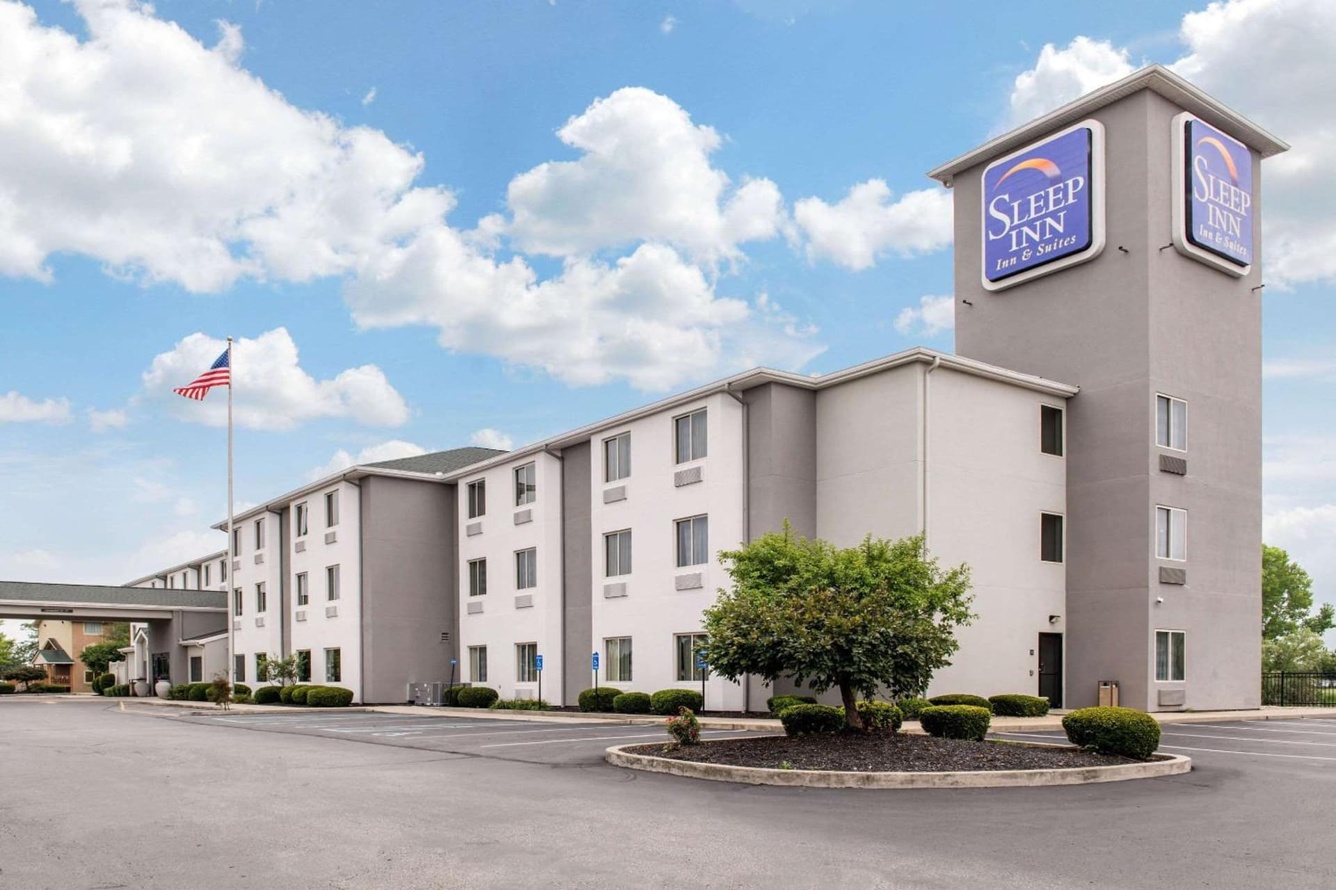 Sleep Inn & Suites Columbus South — hotel in Columbus, Indiana
