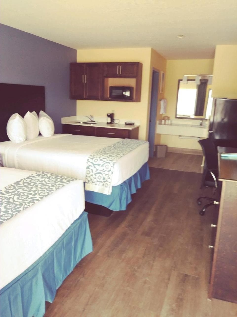 SureStay Plus by Best Western Beaumont gallery photo in Beaumont, TX — image 9