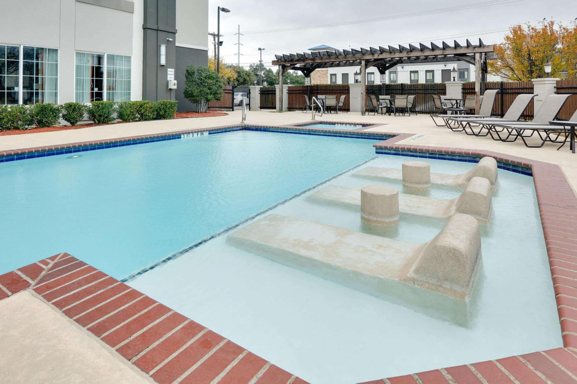 La Quinta by Wyndham Dallas Love Field gallery photo in Dallas, TX — image 30