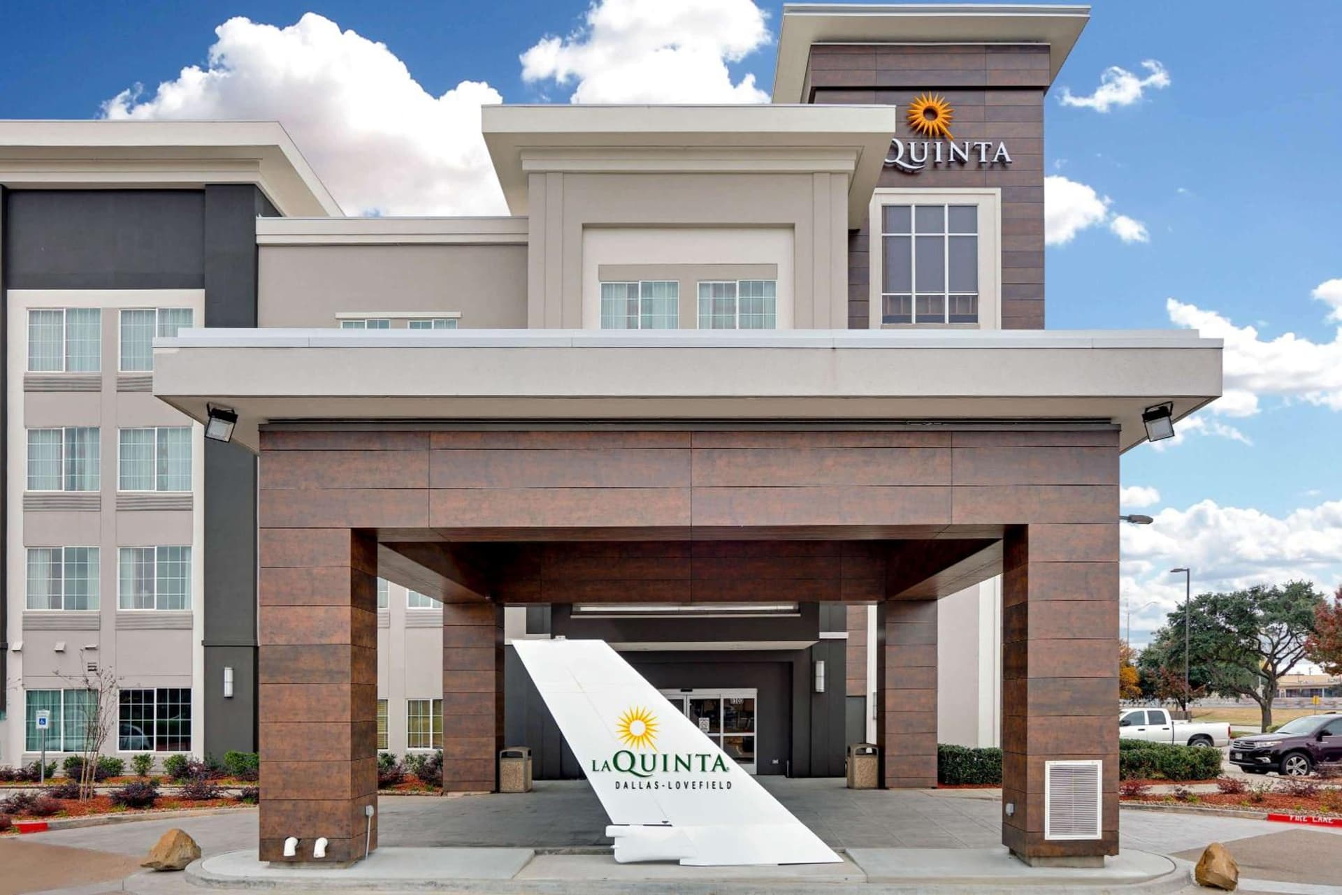 La Quinta by Wyndham Dallas Love Field gallery photo in Dallas, TX — image 32