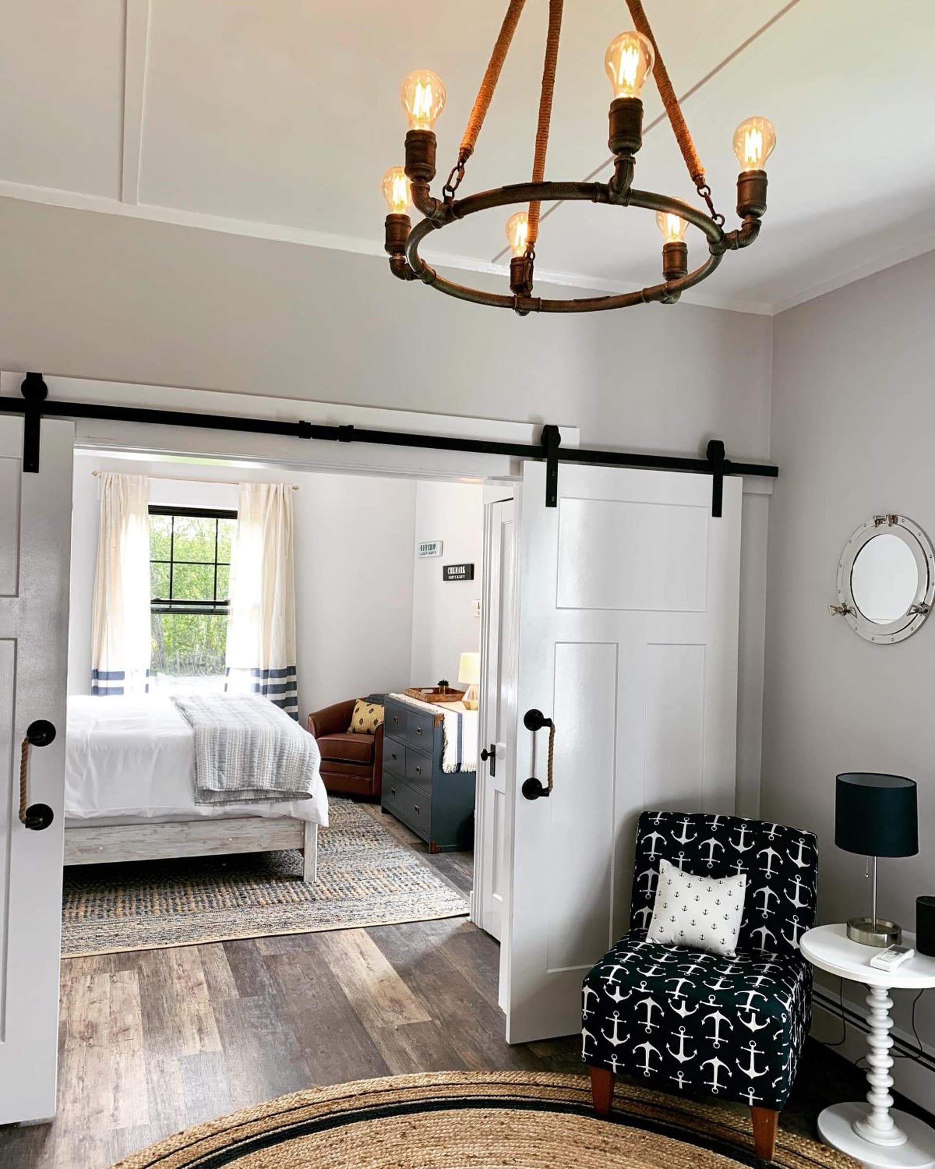 Harbor View Landing interior in Mystic, CT — gallery photo 2