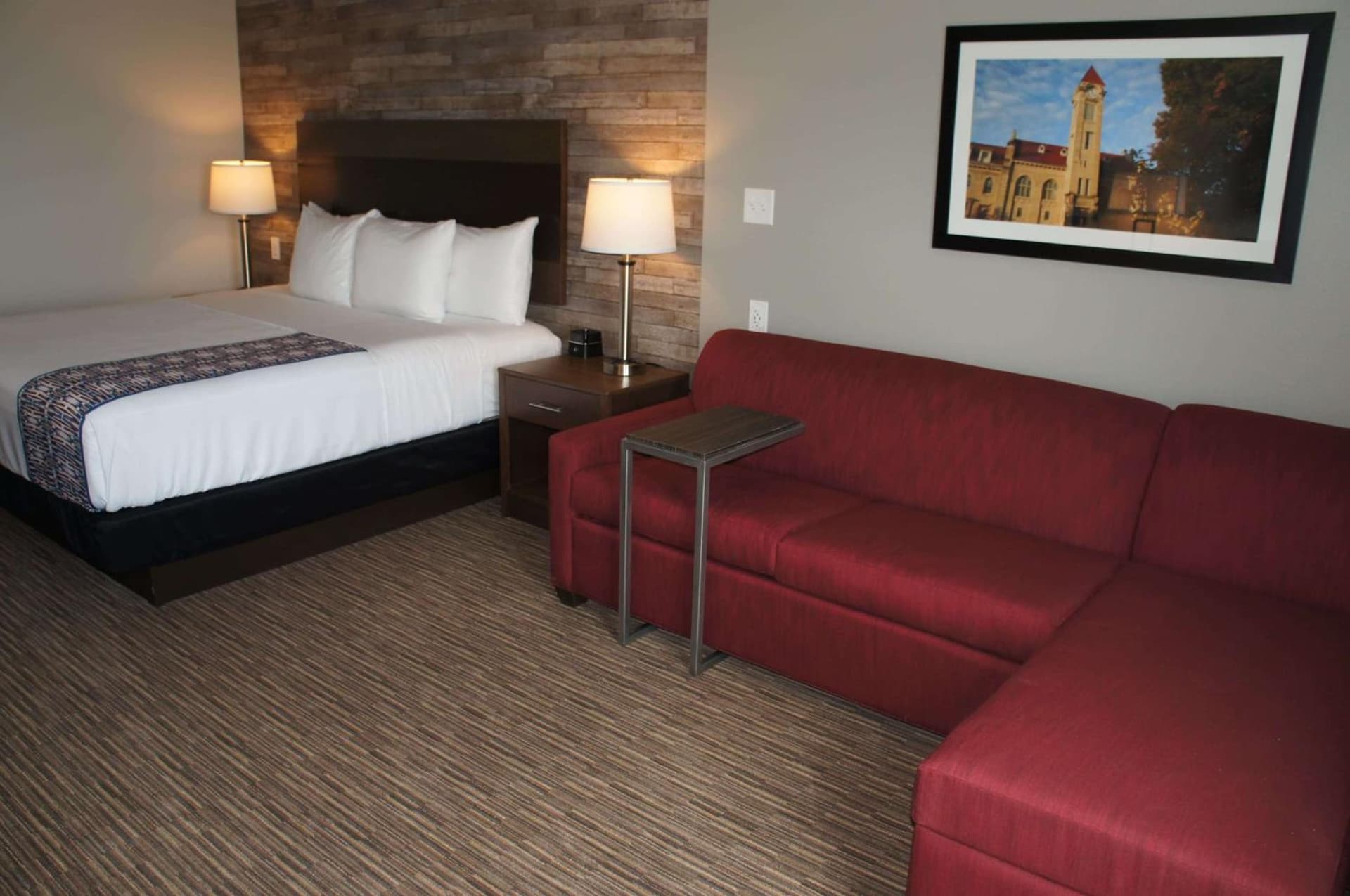 La Quinta Inn and Suites by Wyndham Bloomington gallery photo in Bloomington, IN — image 31