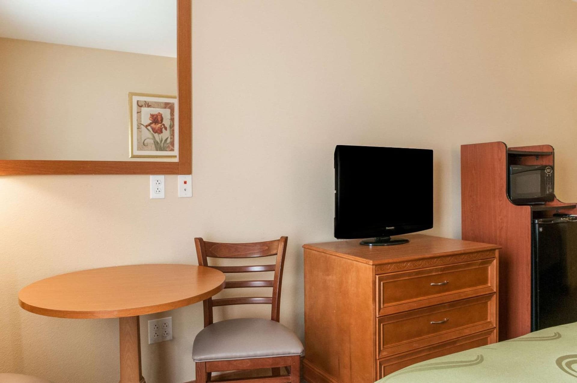 Quality Inn & Suites Houma gallery photo in Houma, LA — image 11