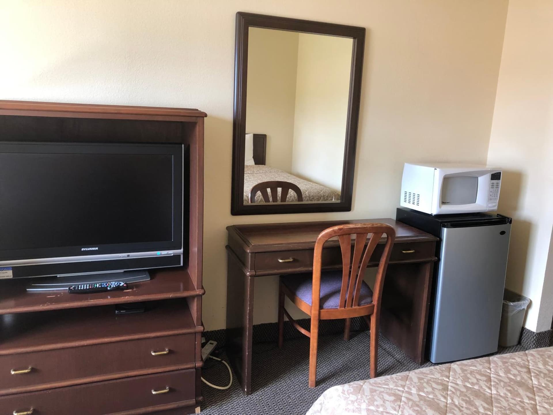 Glacier Hotel property views in Valdez, AK — gallery photo 3